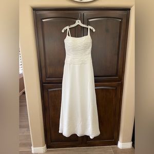 Wedding / Prom / Formal Dress